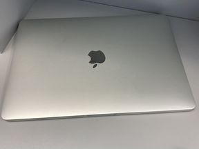 Apple MacBook Pro 13 2017 i5/16/256 170циклов