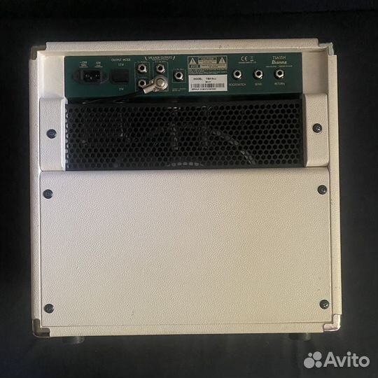 Ламповый комбоусилитель Ibanez tsa15 с футсвичем