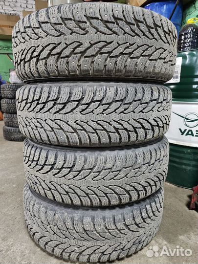 Nokian Tyres Hakkapeliitta 9 SUV 215/65 R17 103T