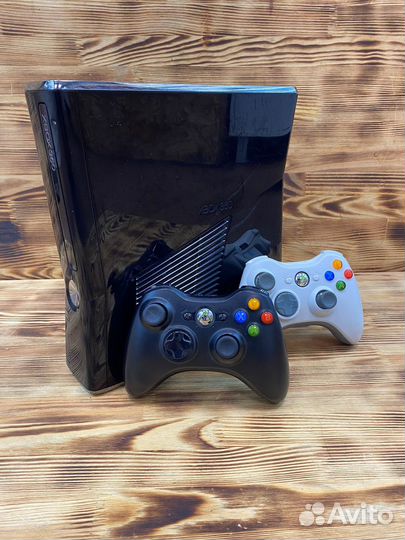 Xbox 360 slim 250Gb, Игры