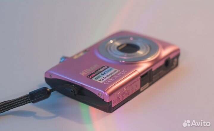 NIkon coolpix s2500