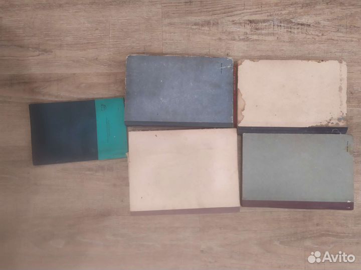 Старинные книги