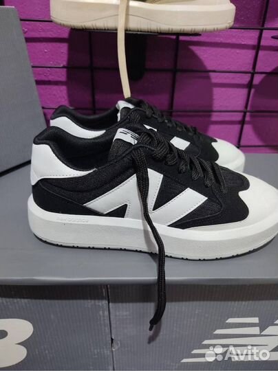 New Balance женские