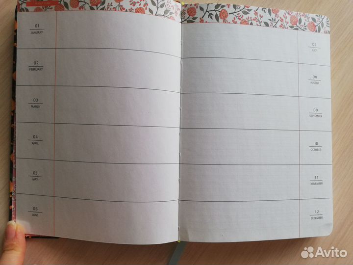Блокнот планировщик недатированный женский