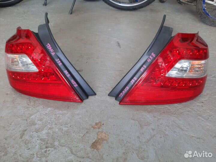 Задний правый стоп Ниссан Теана j32