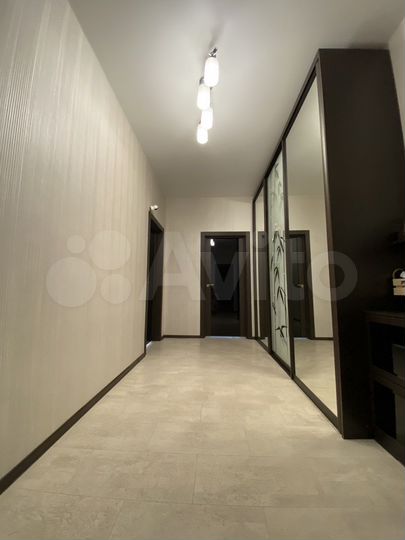 2-к. квартира, 66 м², 3/3 эт.