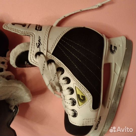 Коньки хоккейные детские 25 размер