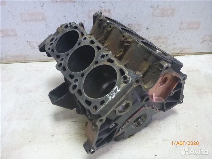 Блок двигателя Mitsubishi Montero Sport K90 6G72