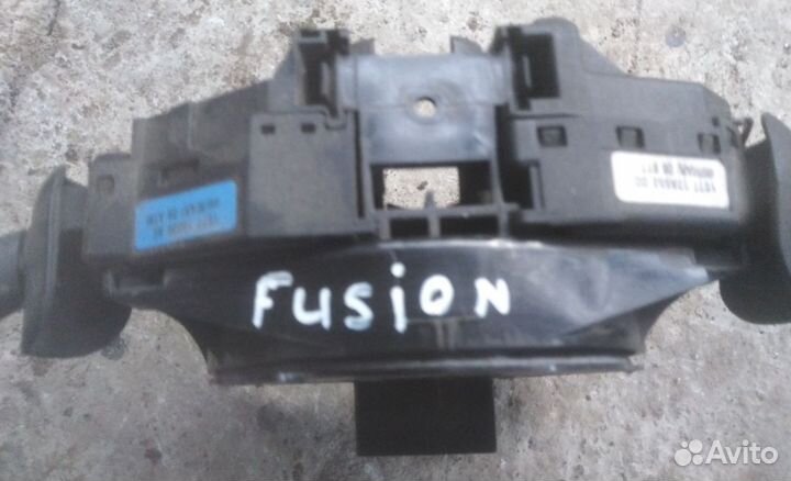Fusion Fiesta 07г Переключатель в сборе подрулевой