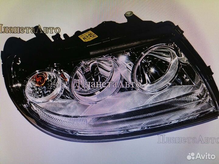 Фара правая УАЗ Патриот