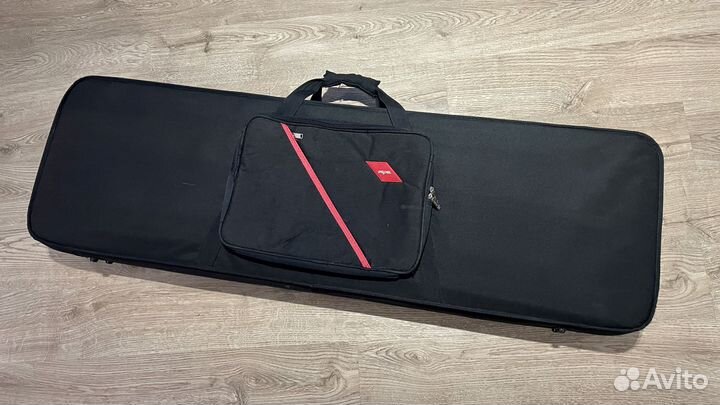 Мягкий кейс для бас гитары