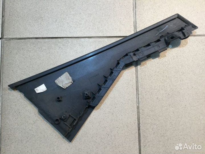 Накладка двери задней левой Kia Sorento 2015