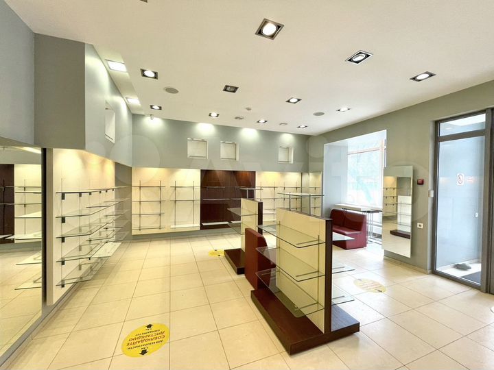 Торговое 150 м² ул. Вокзальная магистраль