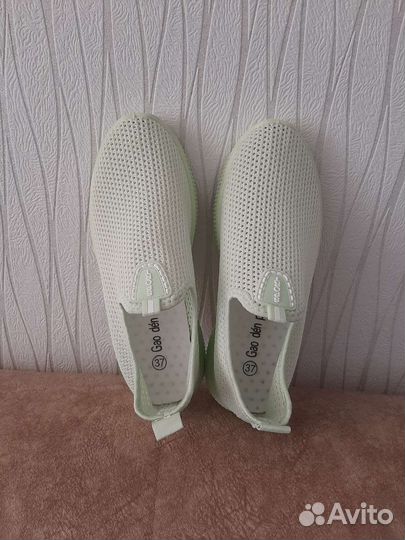 Мокасины женские 37 размер новые