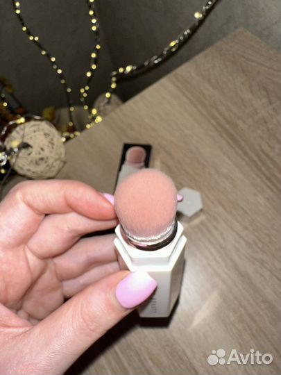 Fenty beauty кисть 150