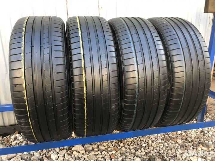 Pirelli P Zero PZ4 225/40 R20