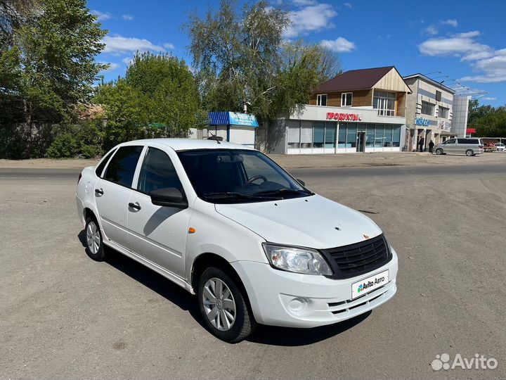 LADA Granta 1.6 МТ, 2015, 135 000 км