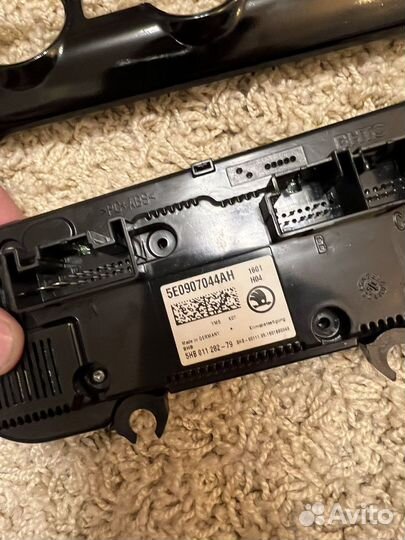 Блок управления климотом skoda octavia a7