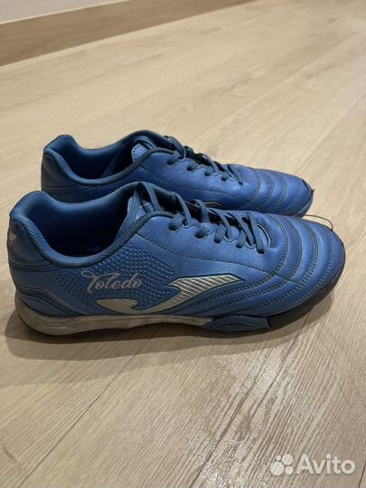 Бутсы футбольные сороконожки детские