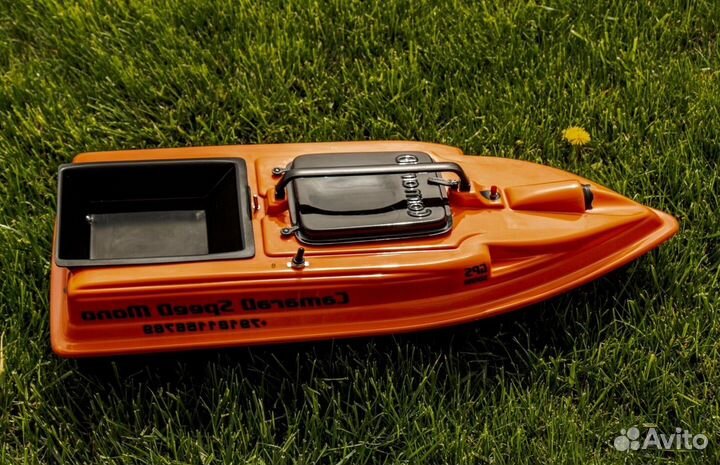 Прикормочный карповый кораблик CamaraD Mono