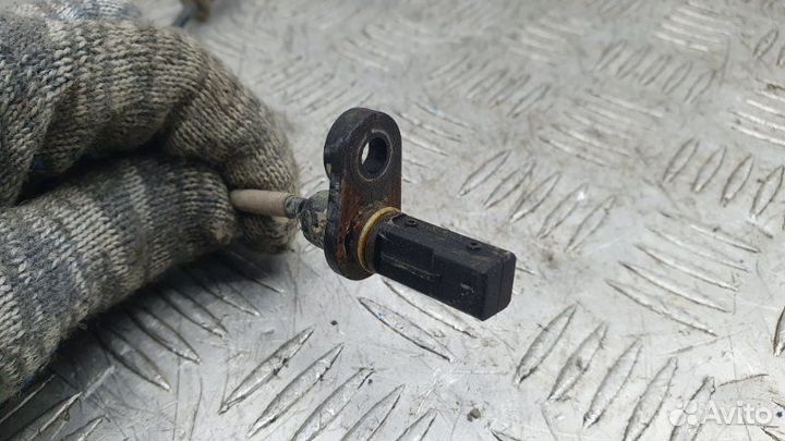 Датчик ABS задний левый Kia Ceed 2 JD 2012