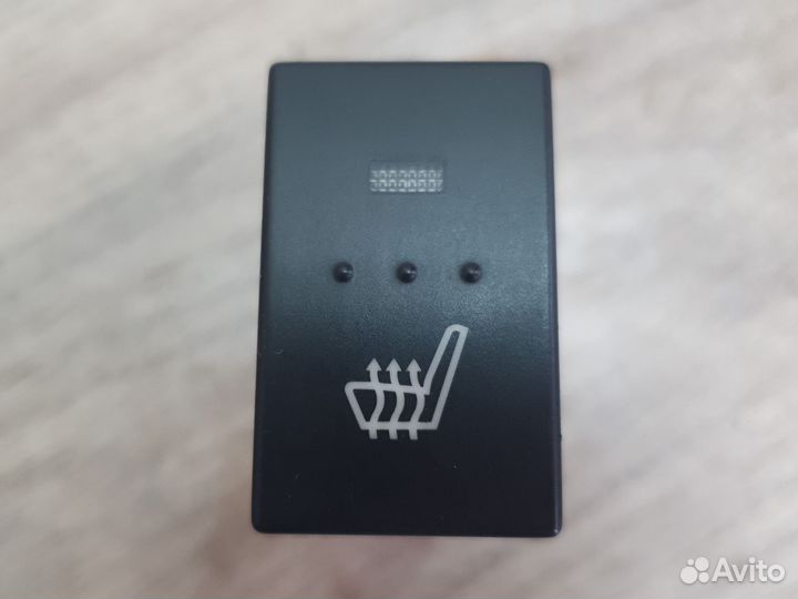 Кнопка обогрева сидений mazda 3 bk