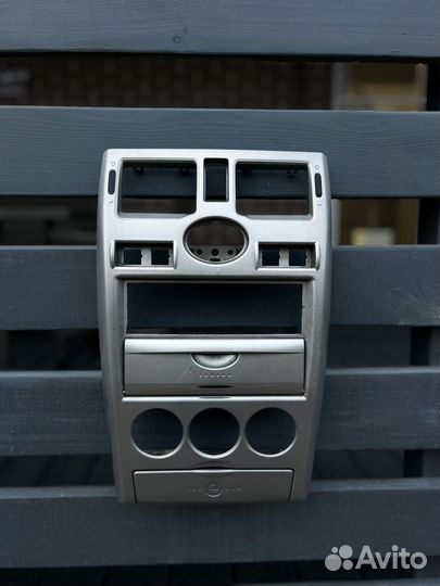 Консоль priora 1