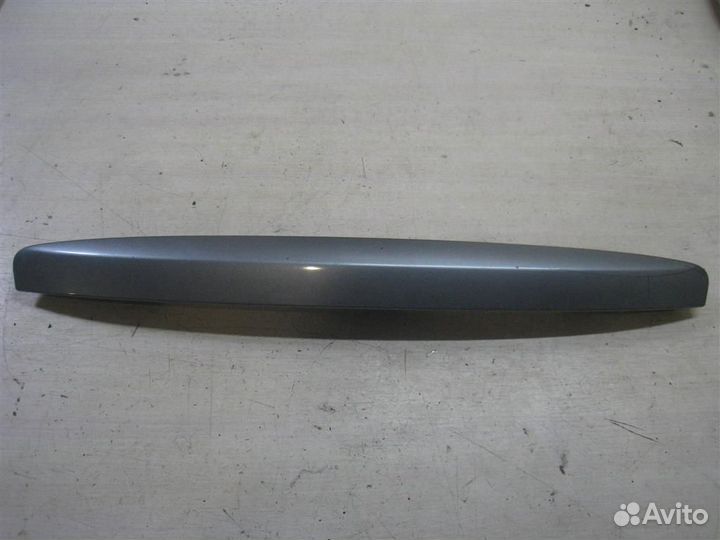 Накладка крышки багажника Suzuki SX4 2007