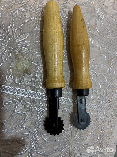 Копировальное колесико для бумажных выкроек