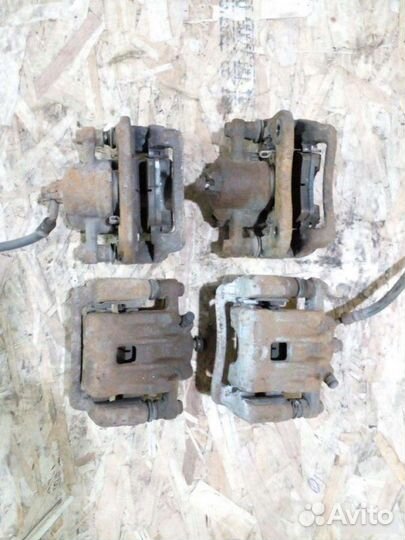 Суппорта Ssangyong Actyon 2010-2013