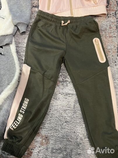 Костюм спортивный на 6 - 7 лет