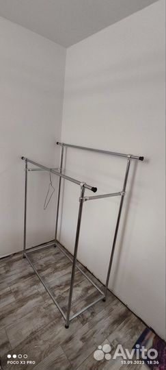 Вешалка для одежды напольная