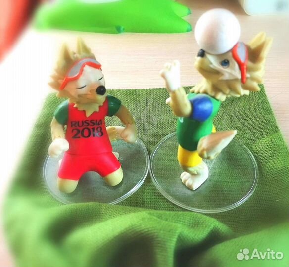 Фигурки Свитбокс Забивака, Киндер и другие