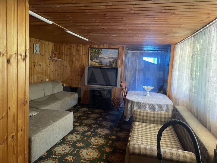 Дом 62 м² на участке 6 сот.