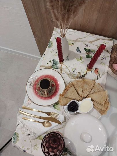 Подсвечник золотой