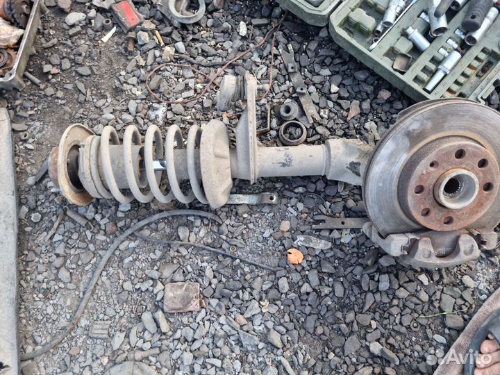 Передние стойки на chevrolet lanos