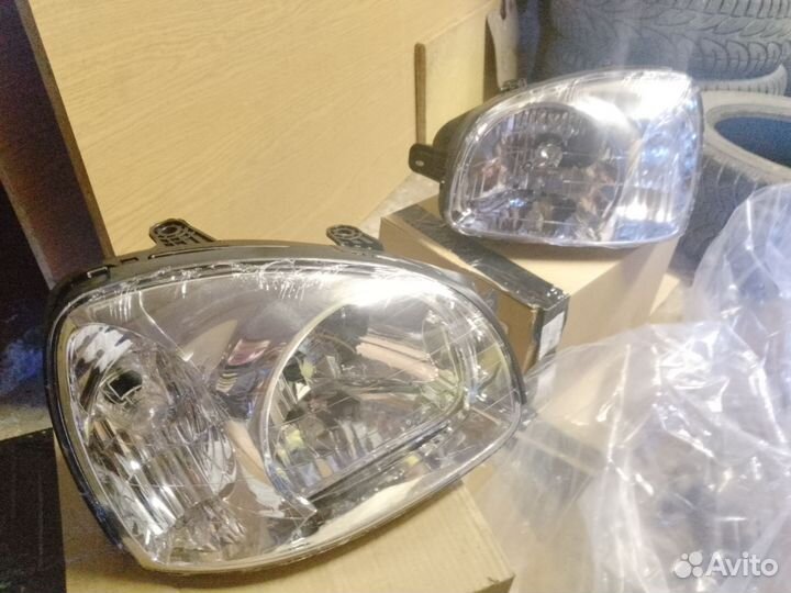 Фары на хендай Санта-Фе классик