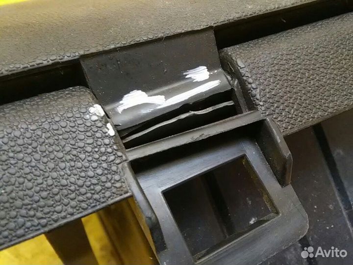 Бардачок Corsa D