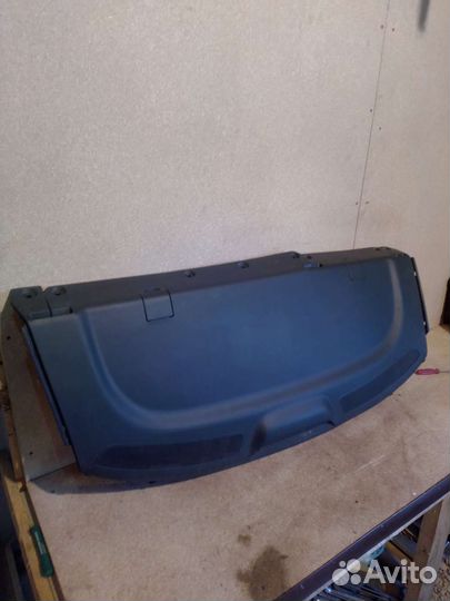 Задняя полка Volkswagen Polo 5 Седан