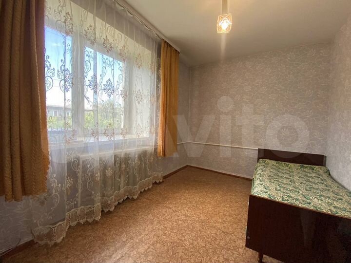 4-к. квартира, 63 м², 4/4 эт.