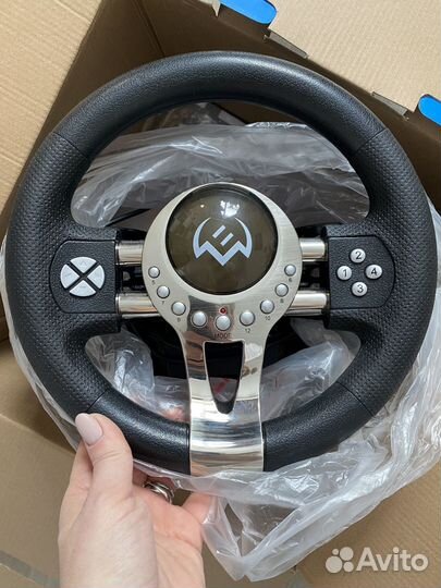 Игровой руль sven gc-w700