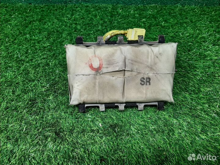 В наличии: Подушка безопасности Toyota RAV4 30