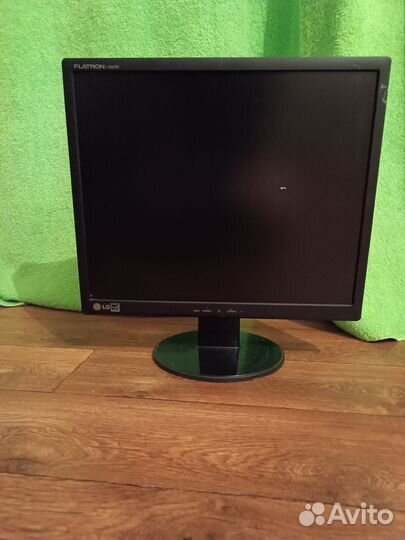 Монитор LG flatron l1942 se - bf