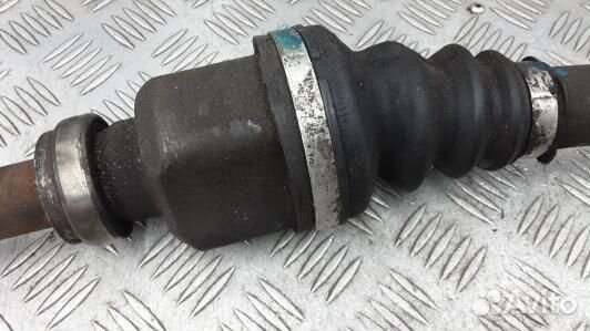 Привод передний правый peugeot 5008 (84X22N101)