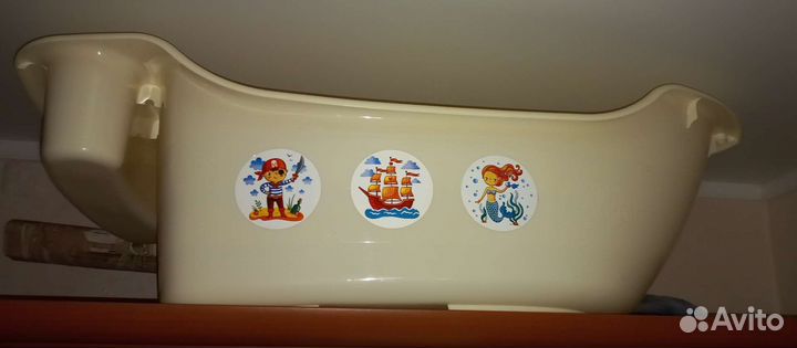 Детская ванночка для купания с горкой