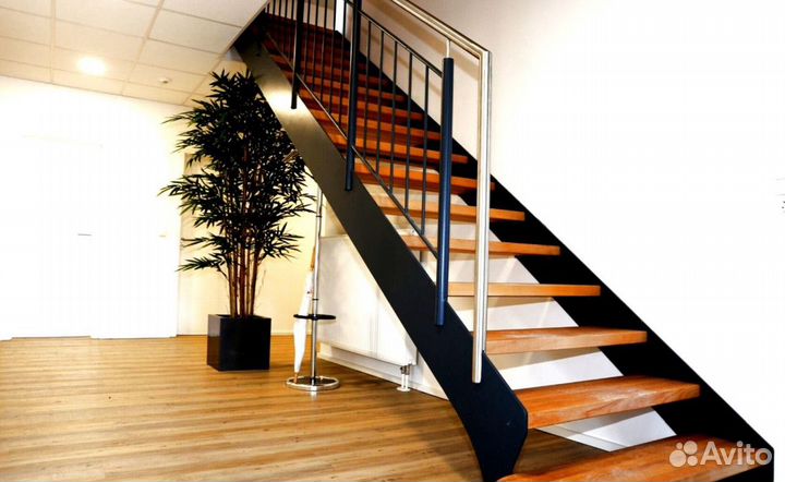 Лестница в дом под ключ