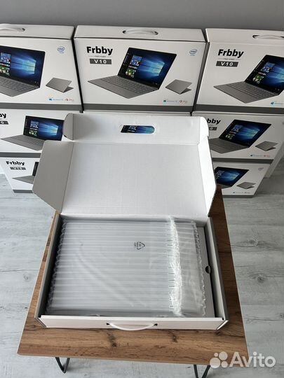 Ноутбук Frbby v10 8GB/256GB (новый)