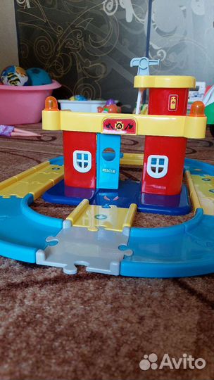 Станция трек парковка