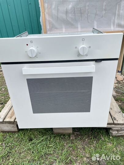 Духовой шкаф