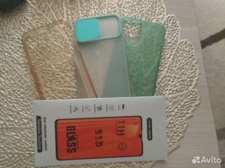 Чехол на iPhone 12